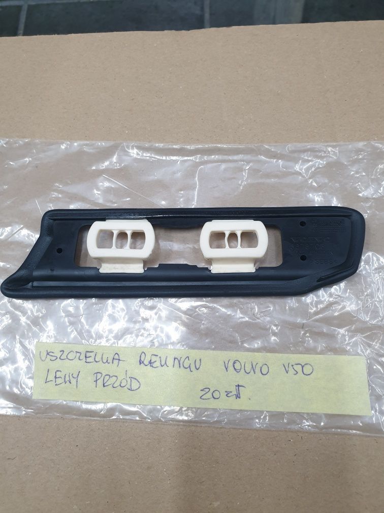 uszczelka relingi volvo V50  LEWY PRZÓD