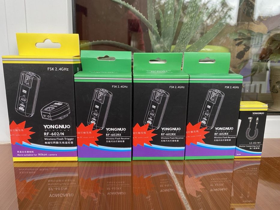 Yongnuo RF-602/N  , RF-600TX , RF-602 RX , LS-02N1 ( Nikon Canon)