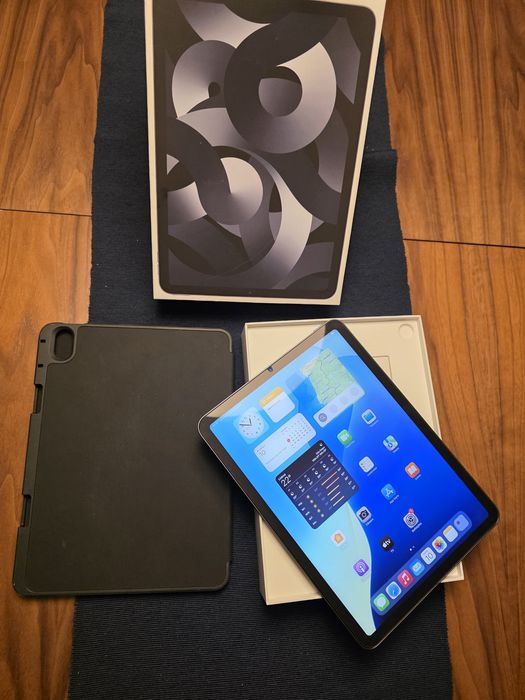 IPad Air M1 11" 64GB, 10 256GB SELADO. Troca/Retoma. Capa Smart Folio