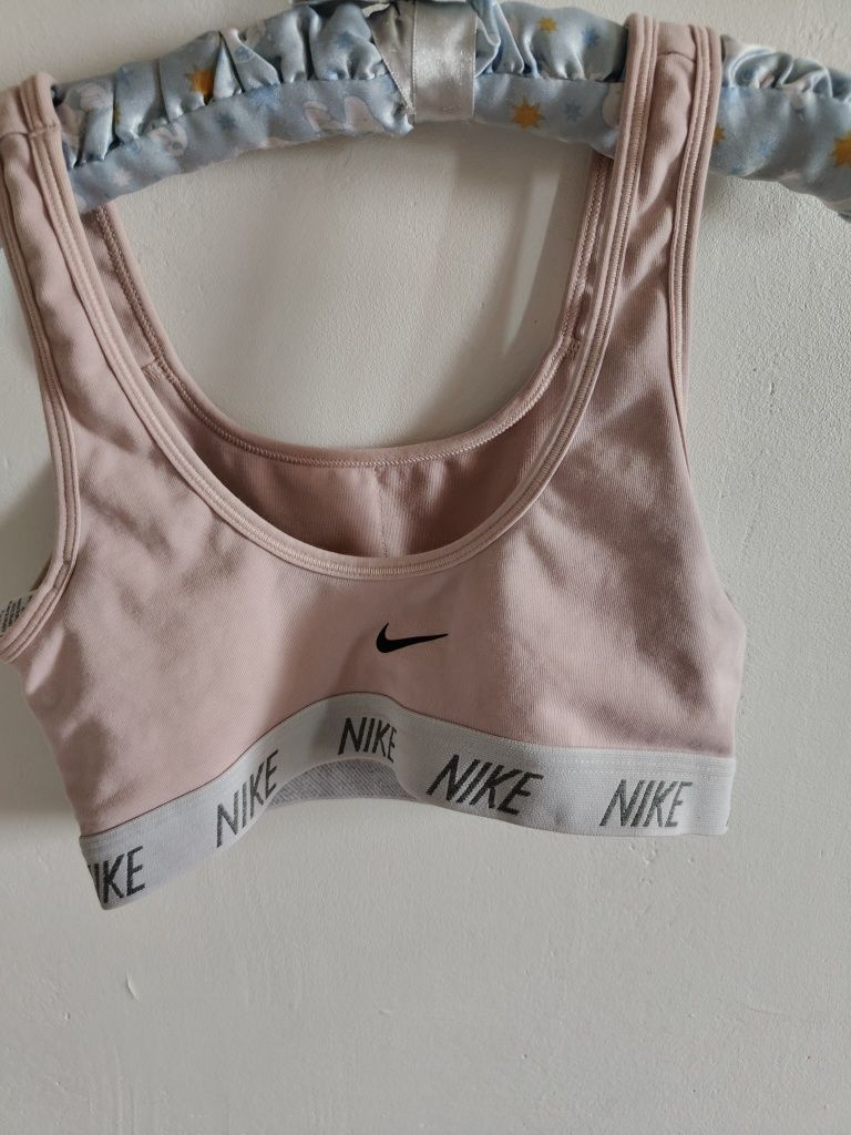 Markowy top firmy Nike r 36 S pudrowy róż Dri Fit sportowy