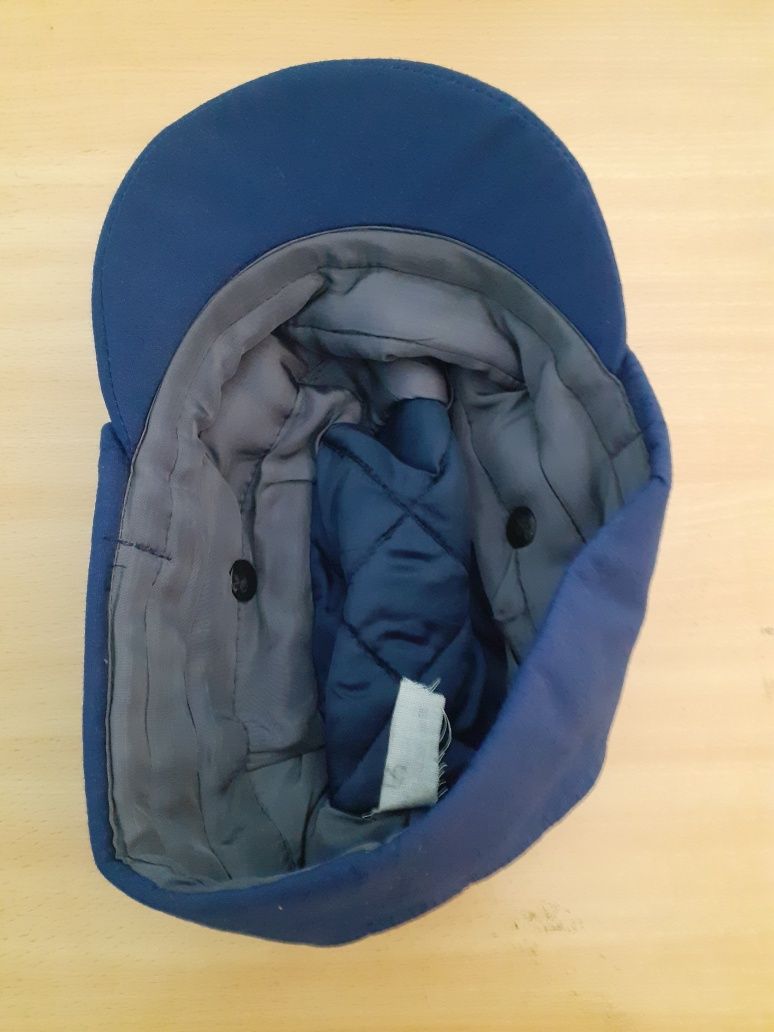 Czapka z daszkiem zimowa rozpinana rozm 56