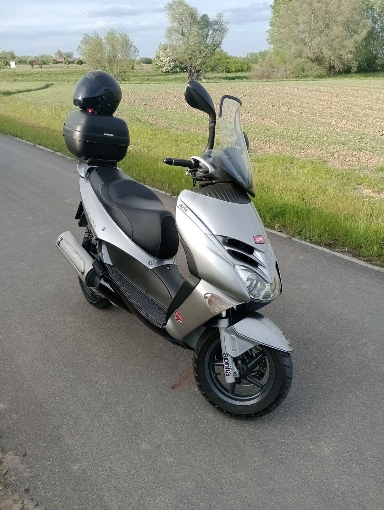 Skuter Aprilia 125