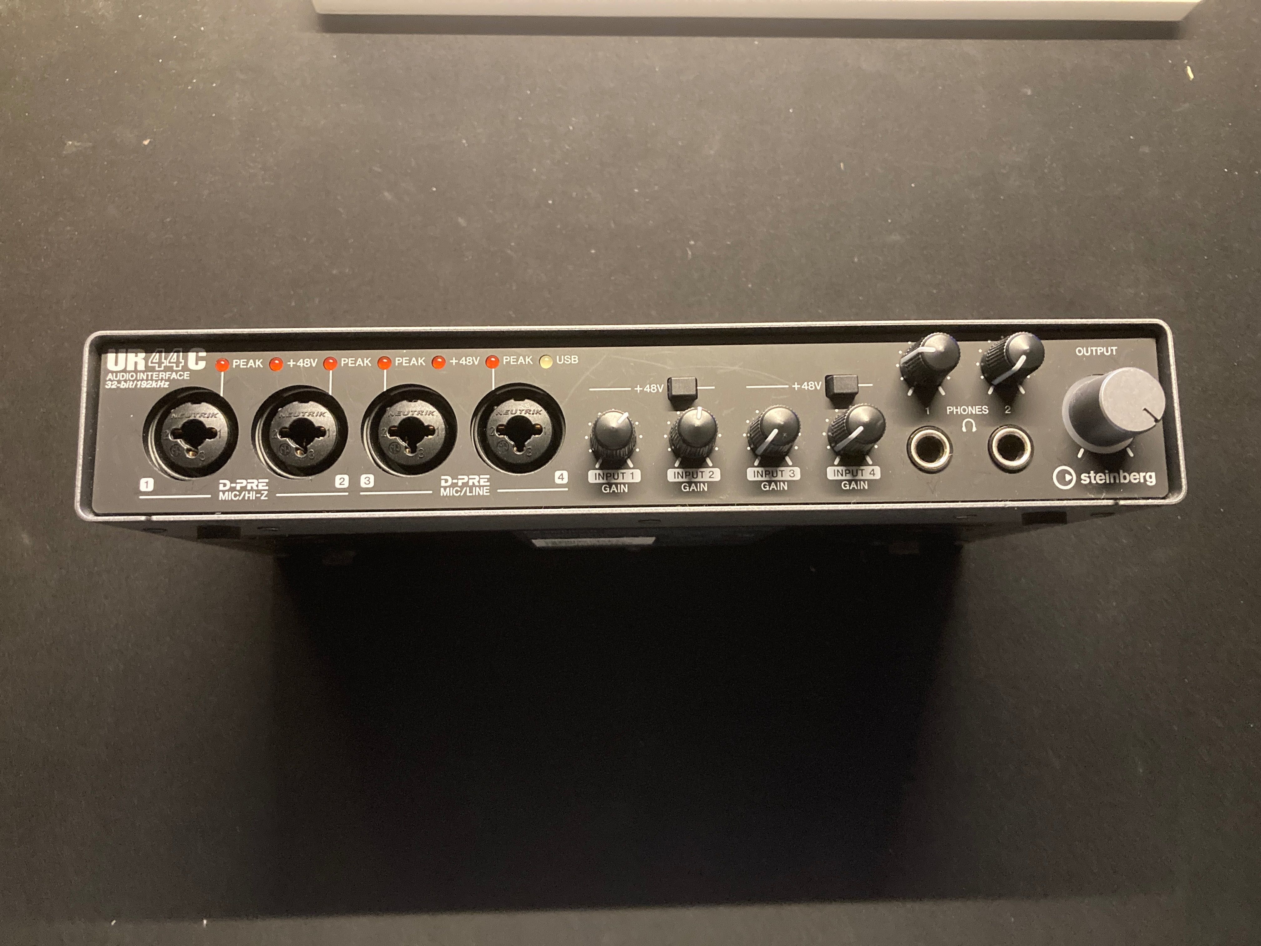 Steinberg UR44C - Interface Áudio USB-C