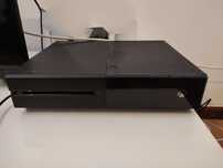 Xbox One 500GB + 2 comandos