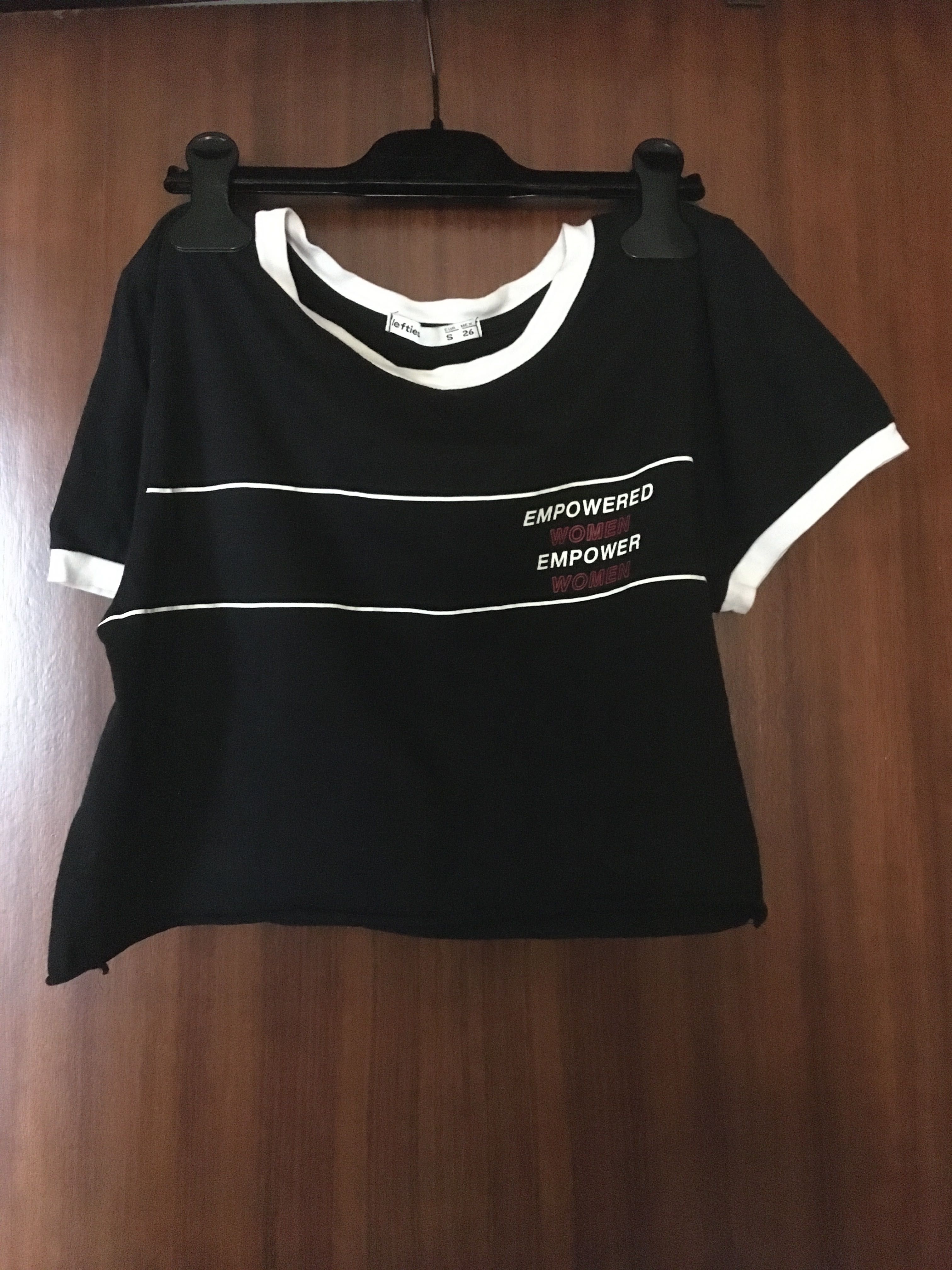 T-shirte rapariga