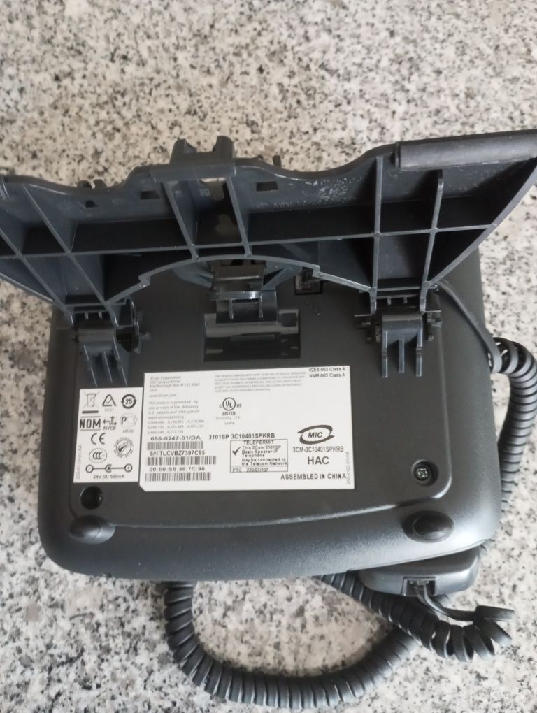 Telefones variados