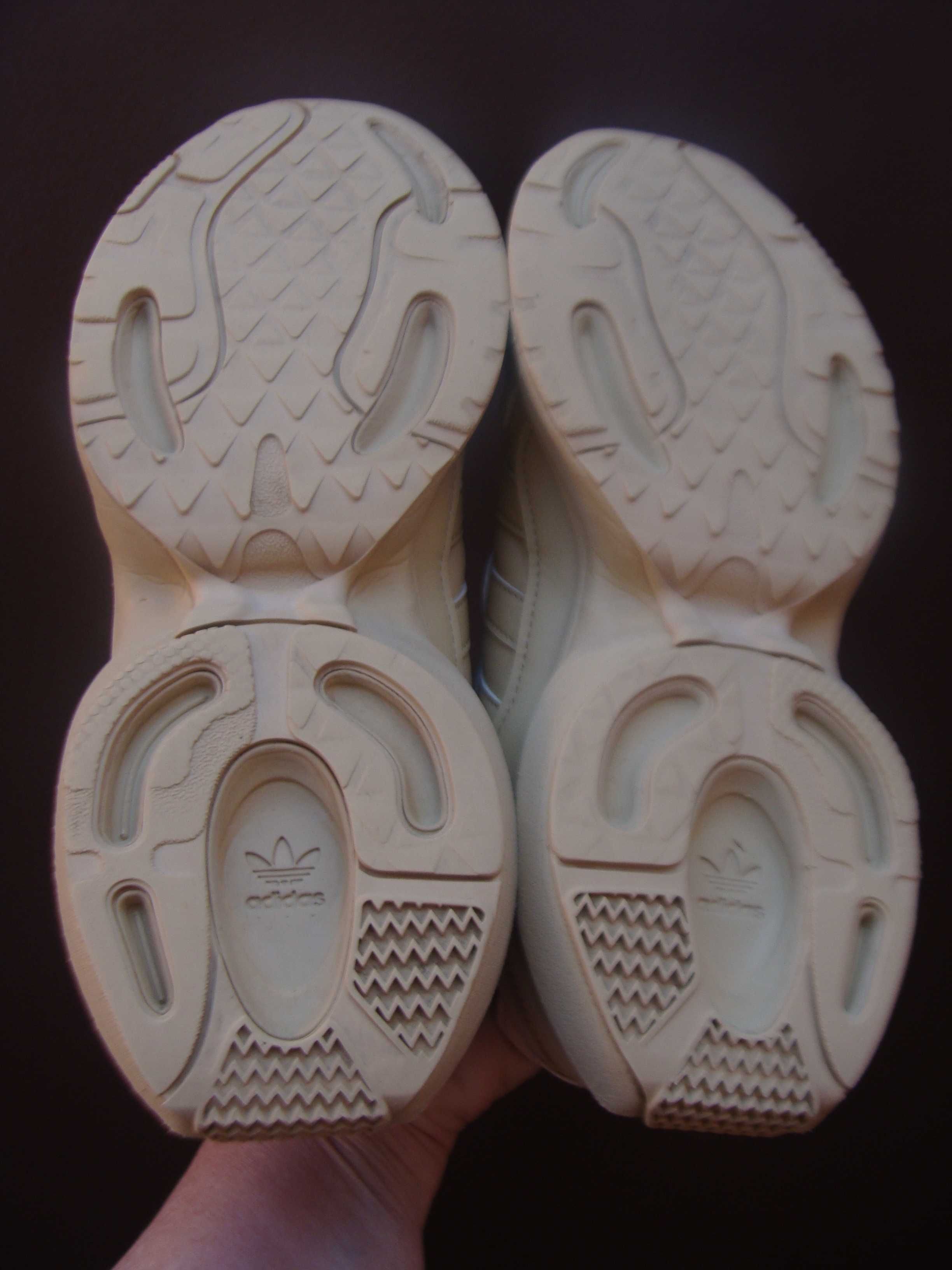 38/24 см  Adidas Zentic кожаные крутые кроссовки оригинал 2021 год