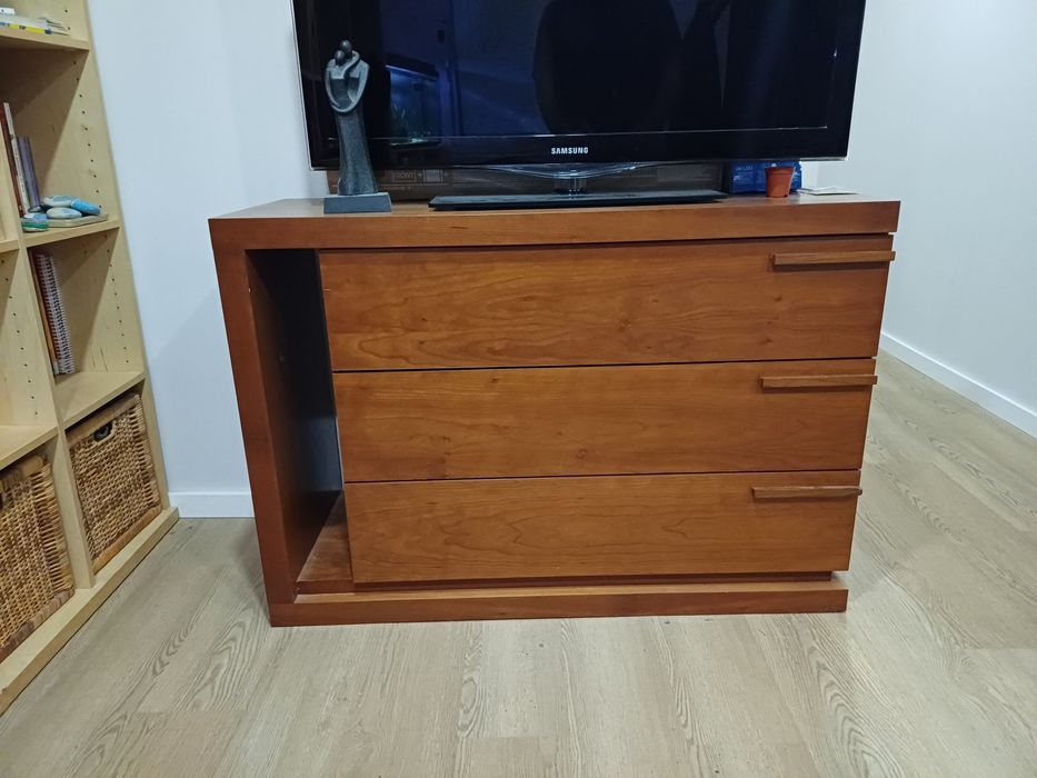 Cómoda Cerejeira madeira maciça