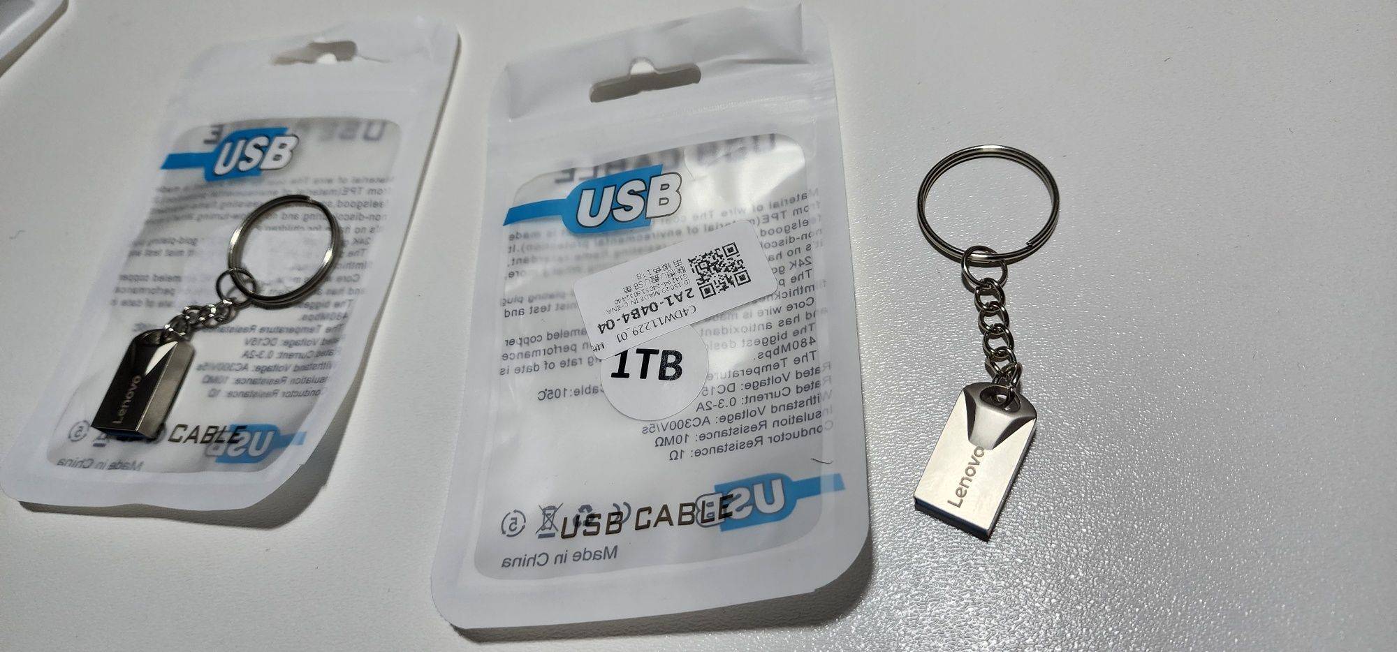 Флешка на 1 Тб.    USB flash drive 1Tb