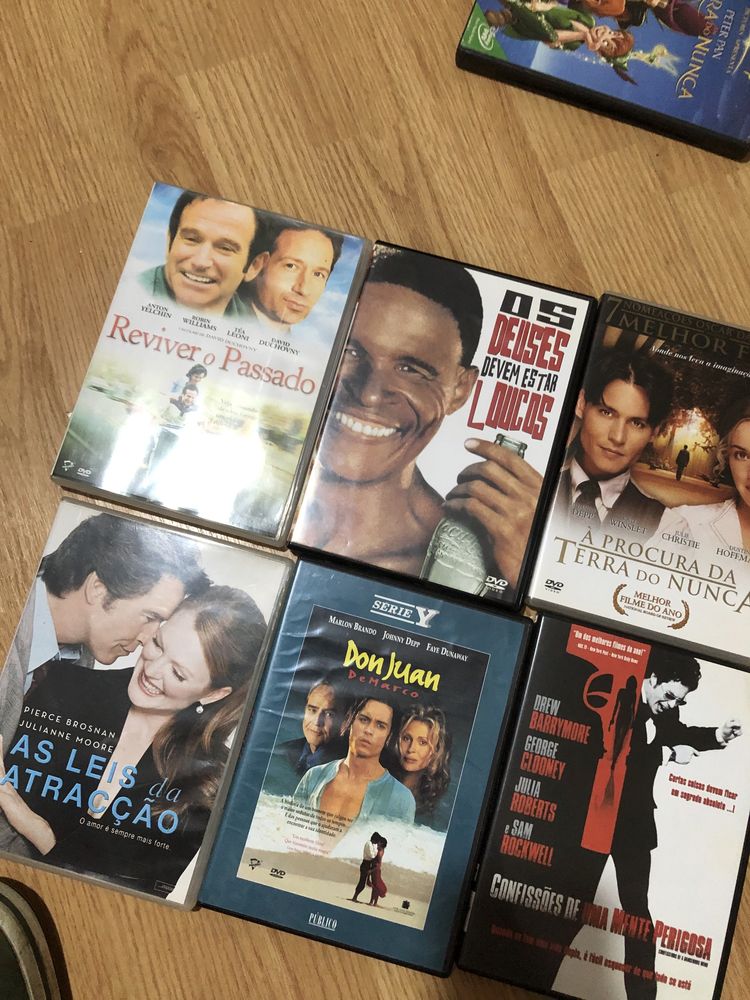 Dvds variados alguns novos