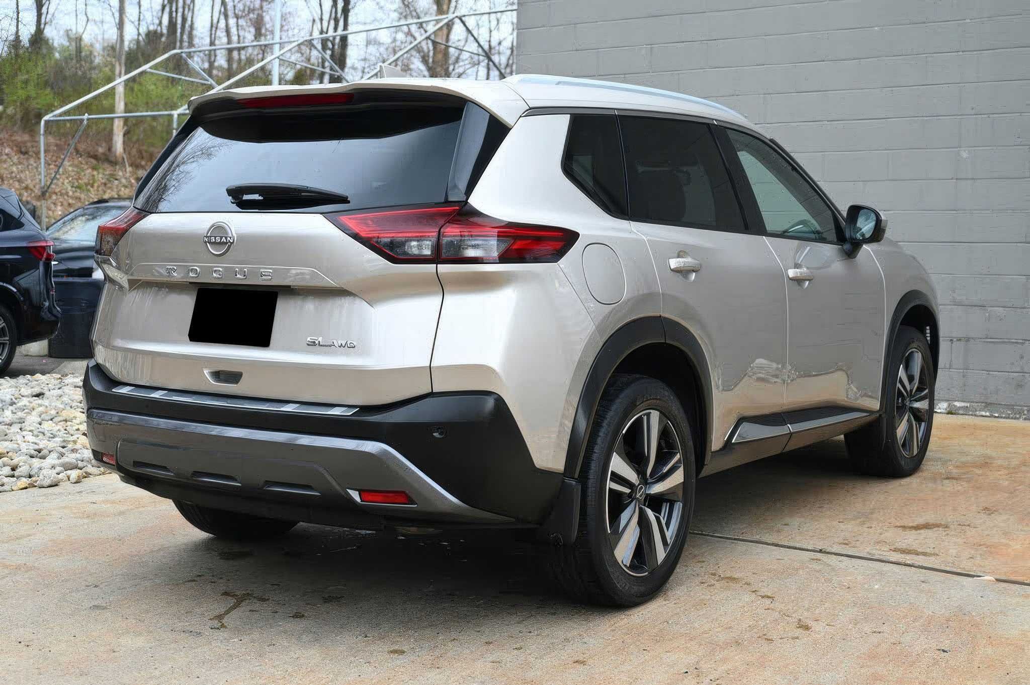 2022 Nissan Rogue SL