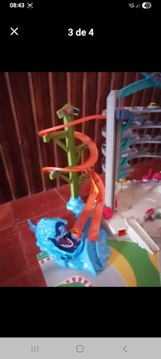 Pista garagem hot wells