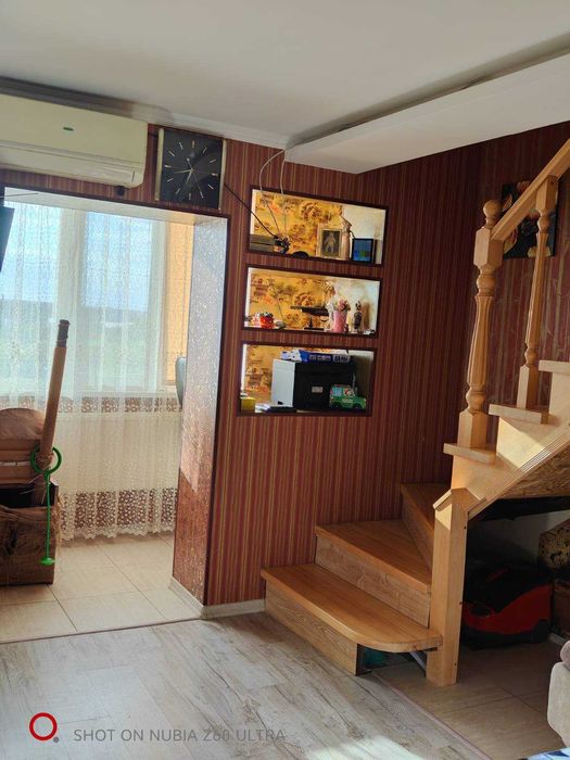Продається 2 кімнатна квартира район Тяжилів 3449