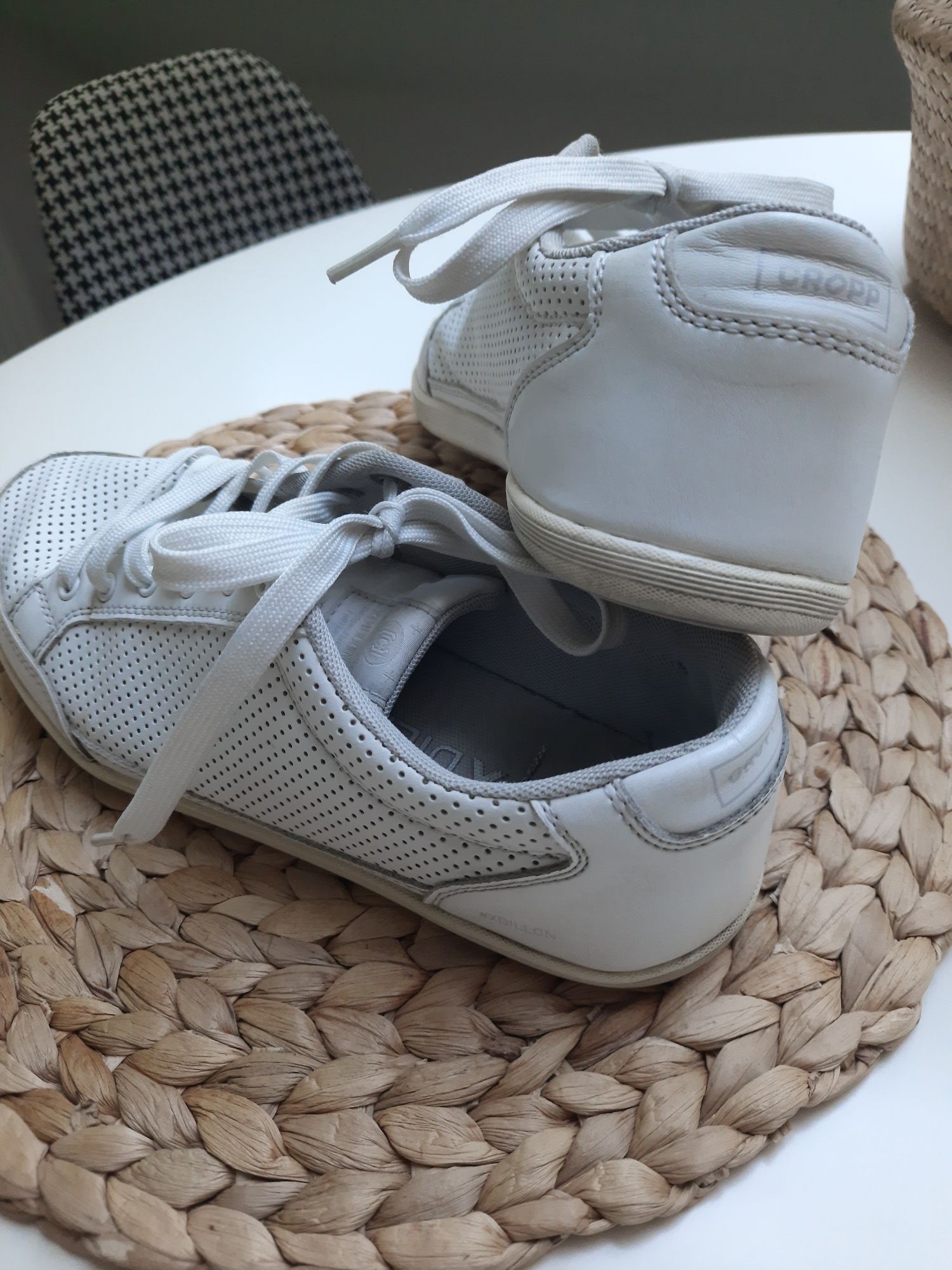 Trampki tenisówki sneakersy męskie białe 44 Cropp dziurkowane