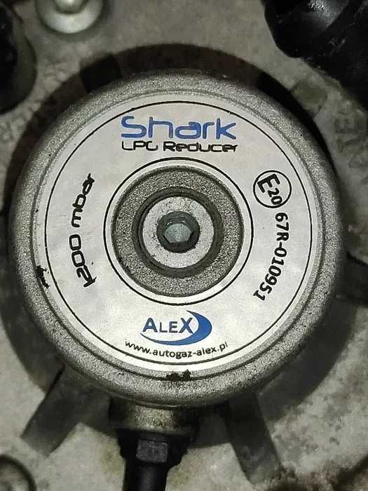 Газовий редуктор SHark 1200 бу. під запчастини або реставрацію.