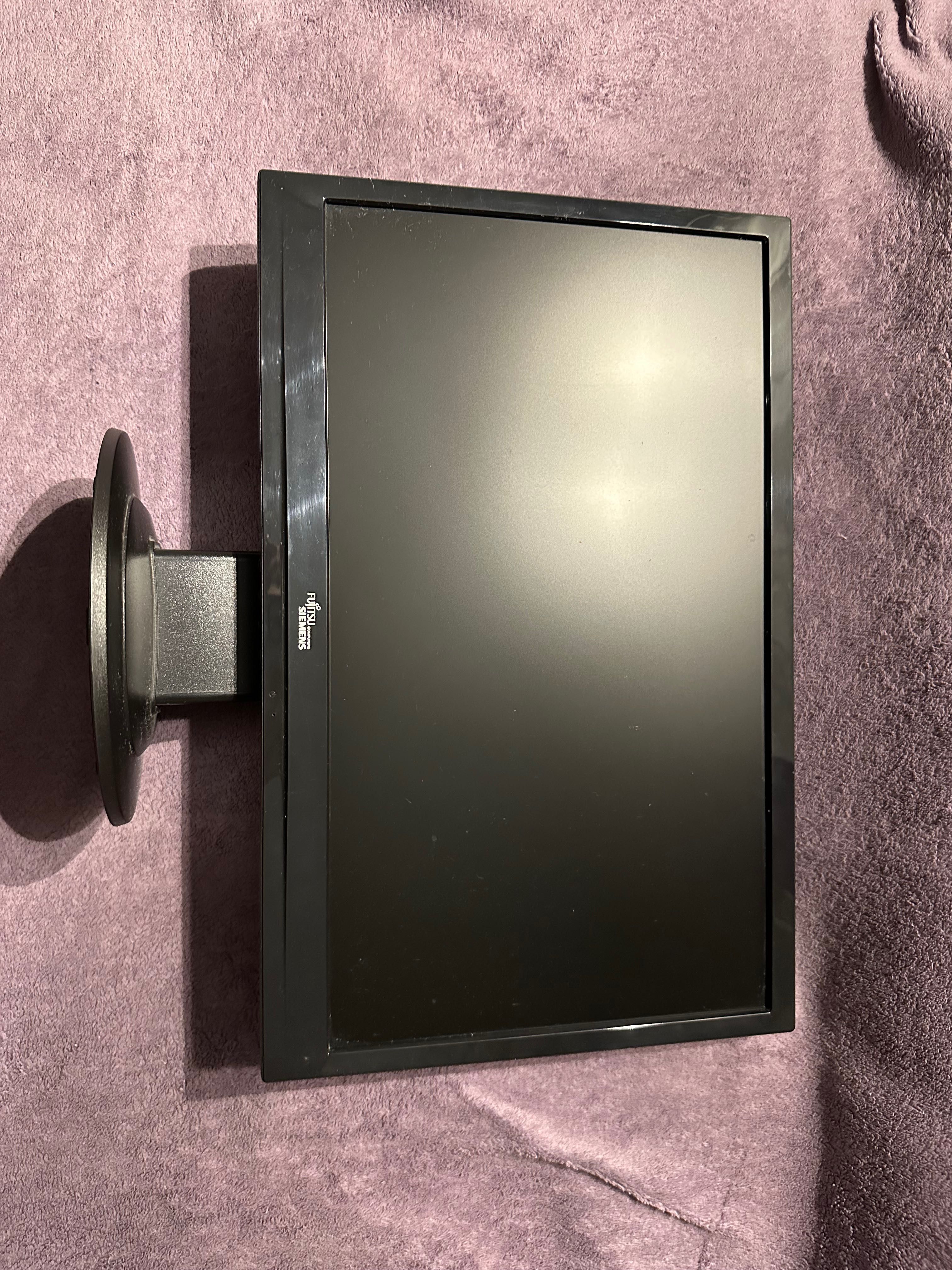 Monitor fujitsu simens