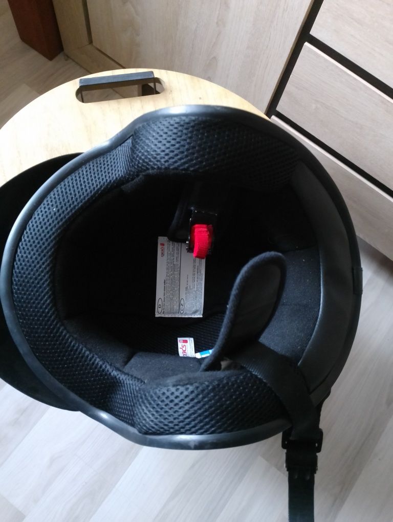 Kask motocyklowy Speeds clsssic Black rozmiar M
