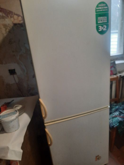 Продам холодильник минск 15 и Snaige