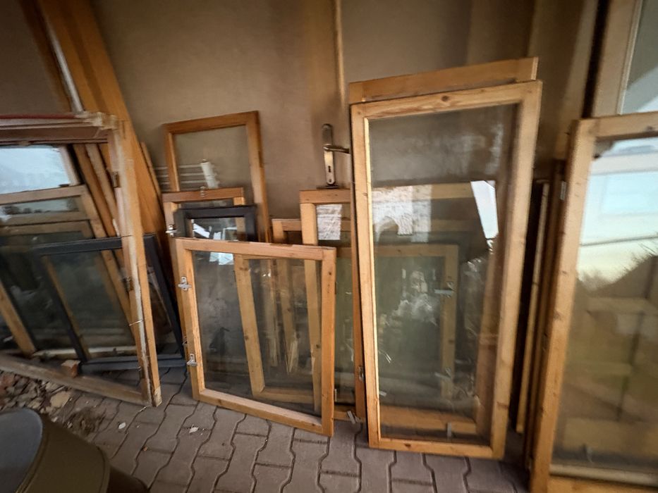 Okna derwniane nie zniszczone do oddania