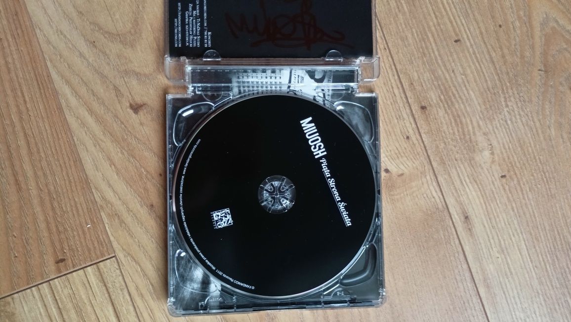 Płyta CD Miuosh Piąta Strona Świata