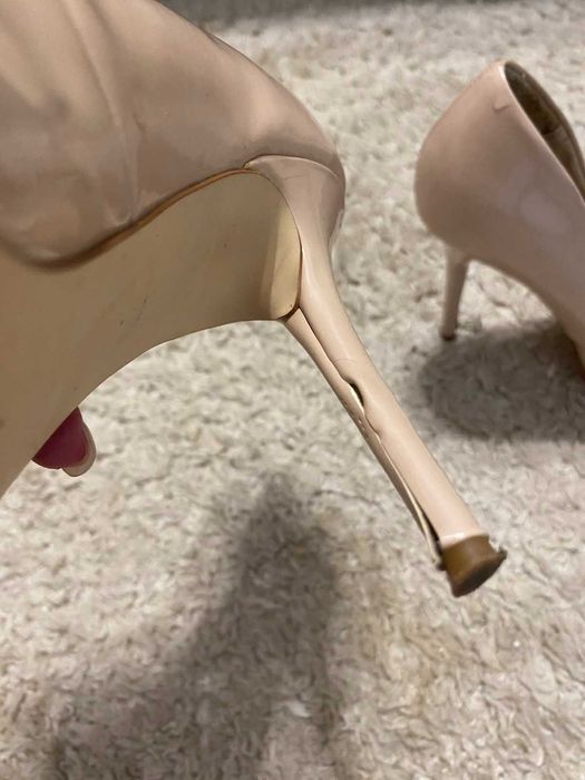 Продам туфли нюд. цвета