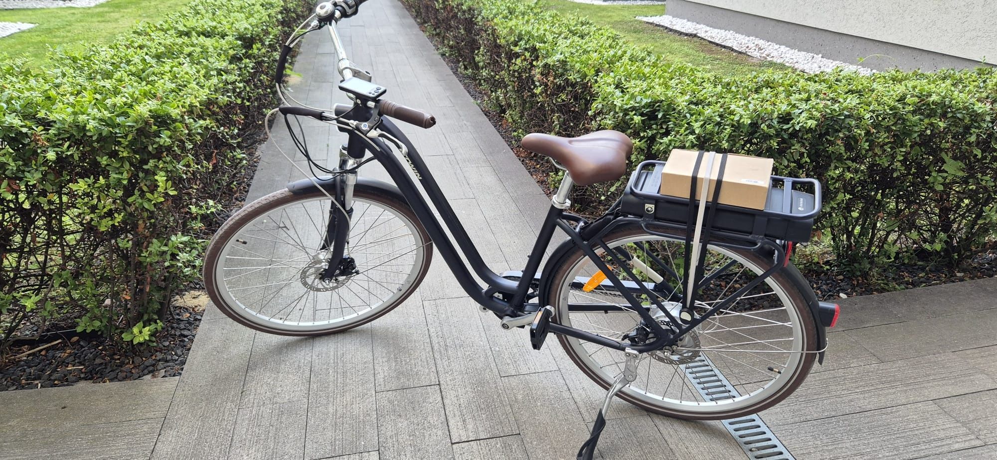 NOWY ROWER elektryczny Btwin City Bike 36V / Speed 900E -  Z GWARANCJĄ