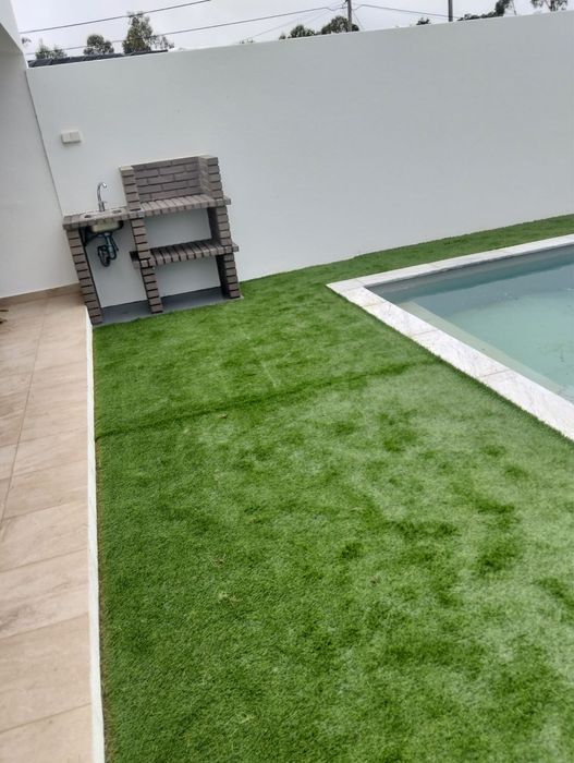 Faço trabalho de Sintético relvado sua satisfaçao