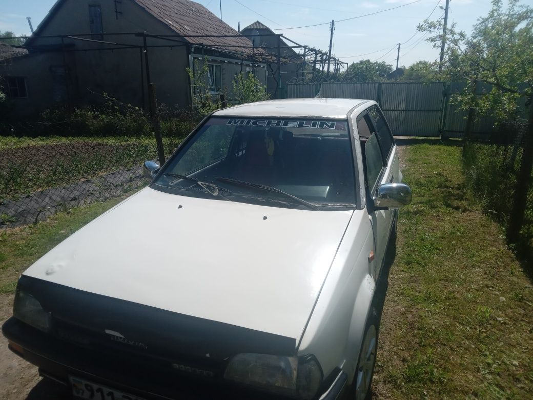 Продам Toyota starlet