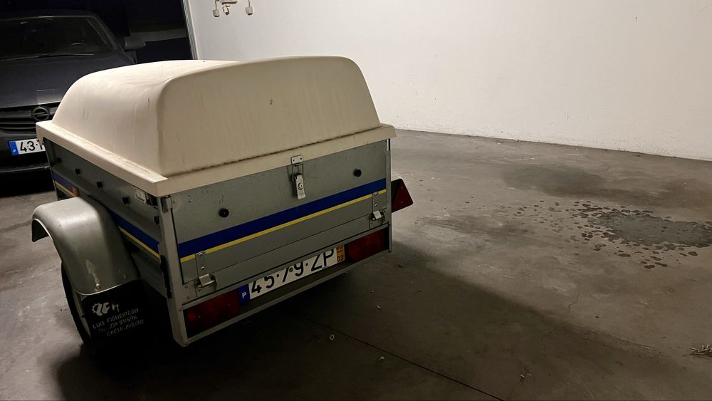 Atrelado Luís Figueiredo LF 1300-VA | Tampa Fechada | 300kg