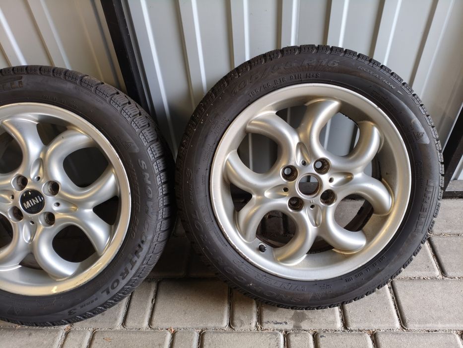 Opony zimowe PIRELLI jak nowe 195/55 R16 +  felgi mini cooper