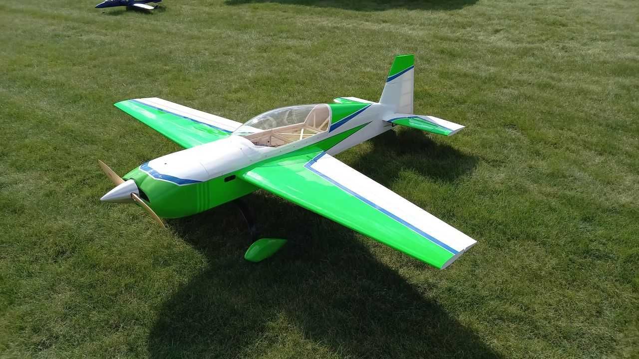 Samolot RC Extra 300KS 2.35m