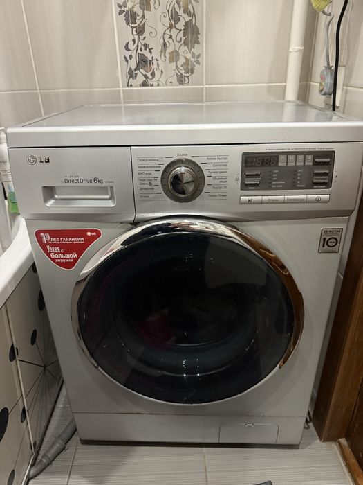 Пральна машинка LG