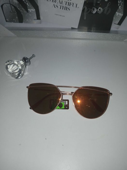 Okulary przeciwsloneczne Pull&Bear nowe