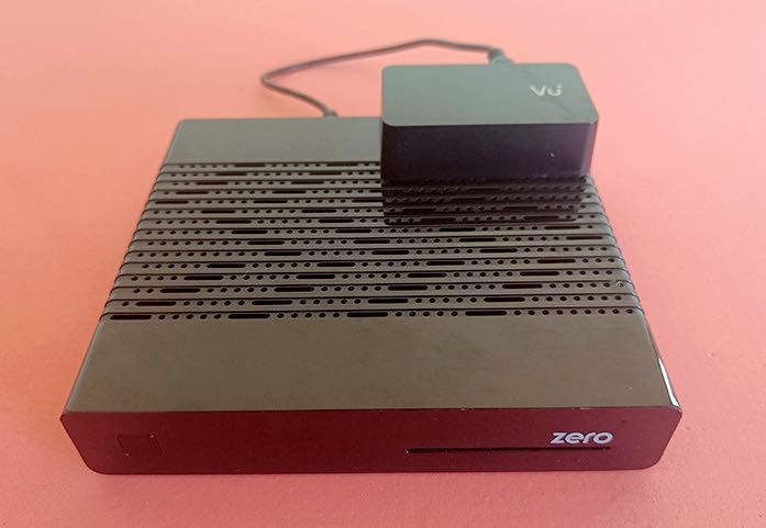Vu+ Zero Rev.2 + (USB Tuner Turbo 2 DVB-C/T2)