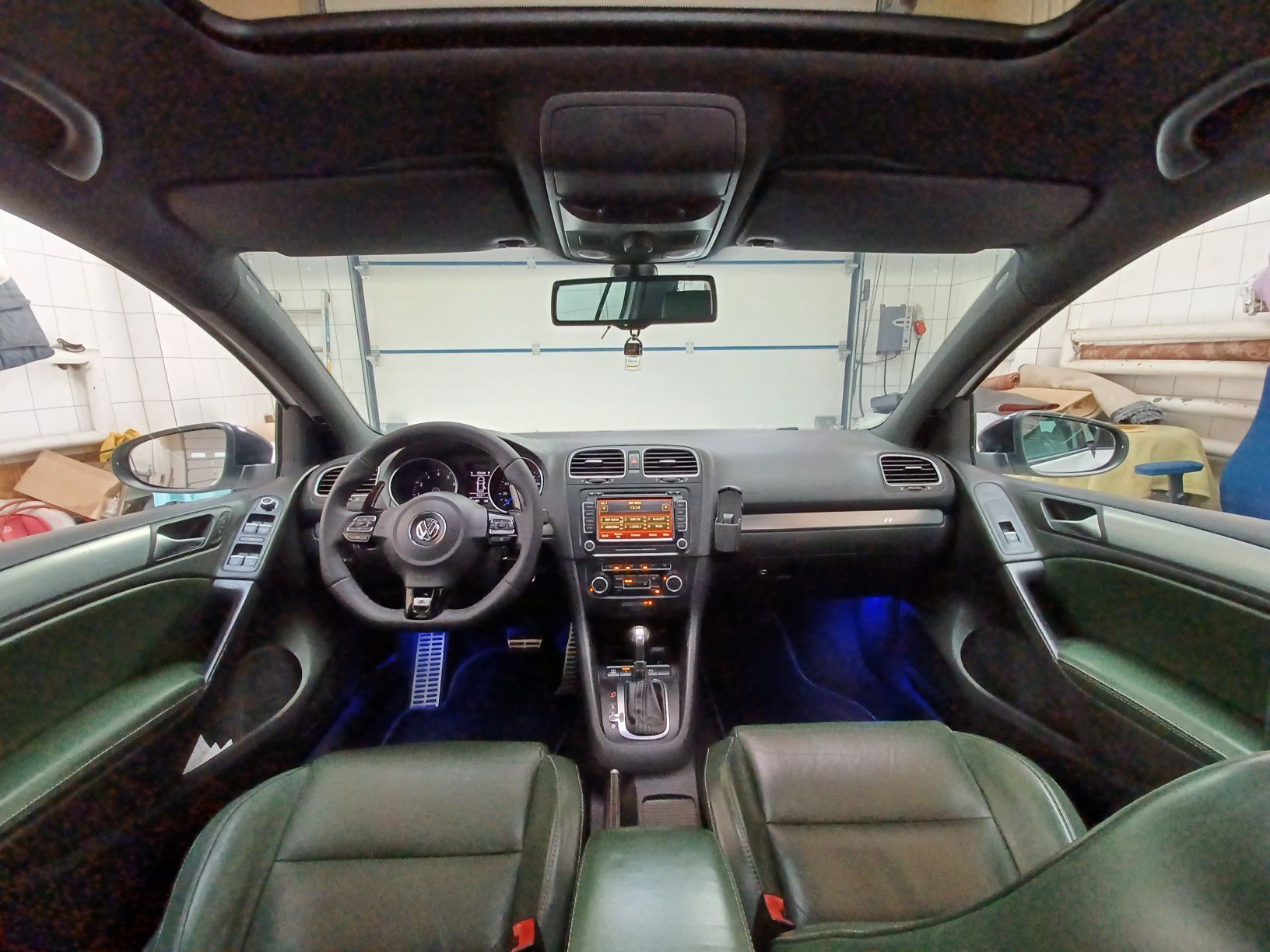 Vw.R.4x4.271km.automat.bixenon.alu19.navi.skóra.kamera.pdcx2.ZAMIANA.