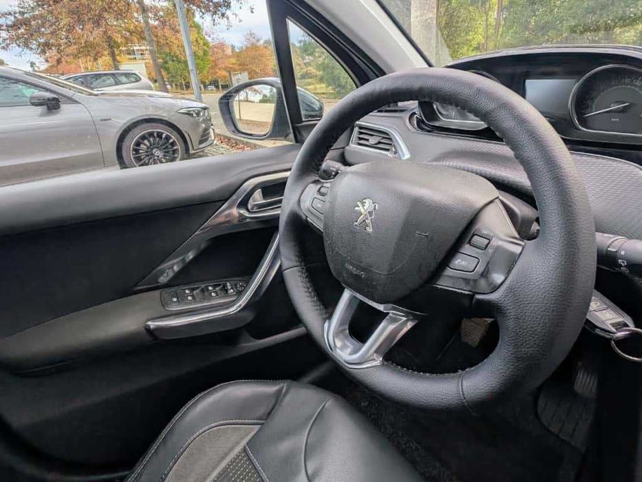 Peugeot 2008 1.6 BlueHDi Crossway