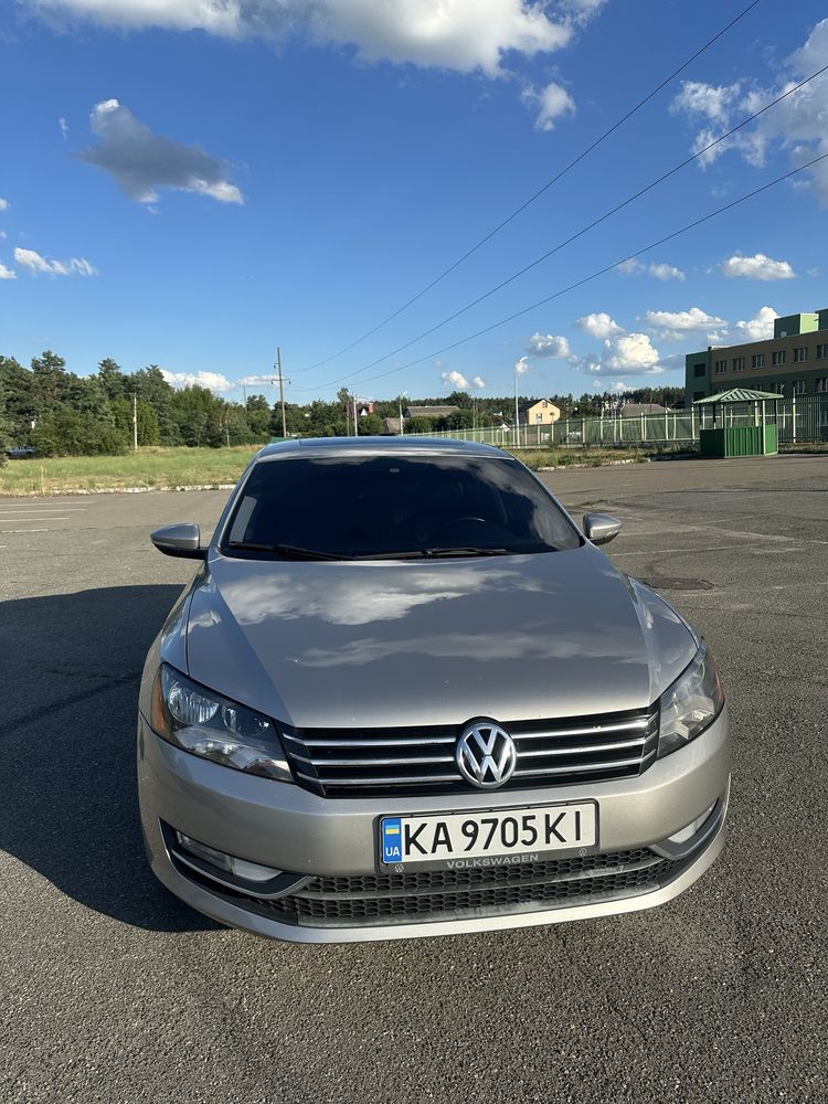 Продаю Volkswagen Passat nms 2011