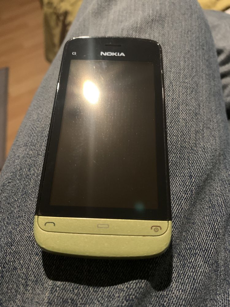Nokia C5-03 w pełni sprawna, super stan. Rezerwacja do 22.07