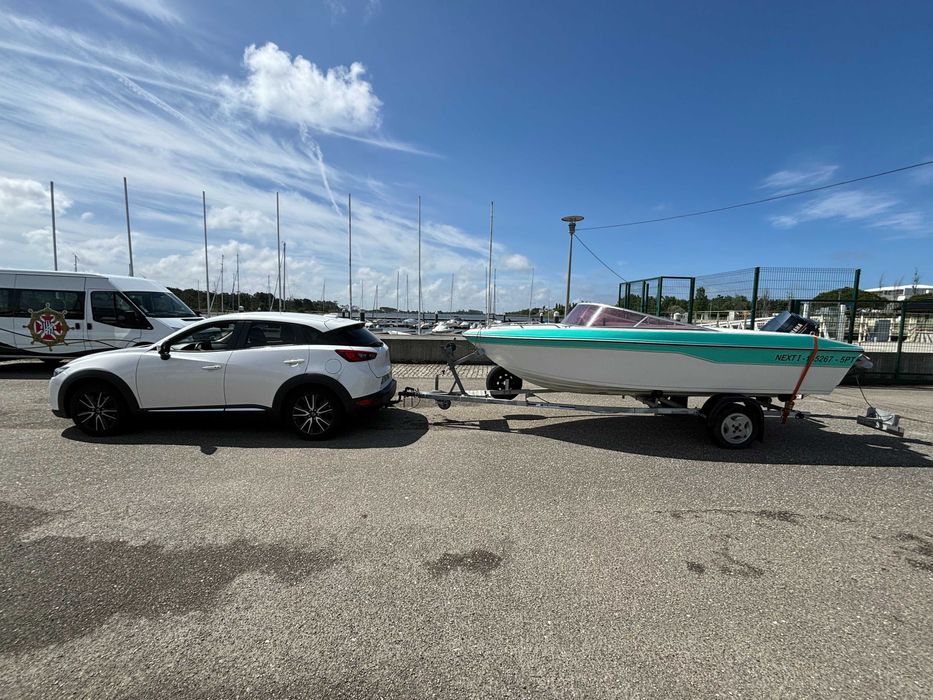 Lancha Argus 4,65 c/atrelado