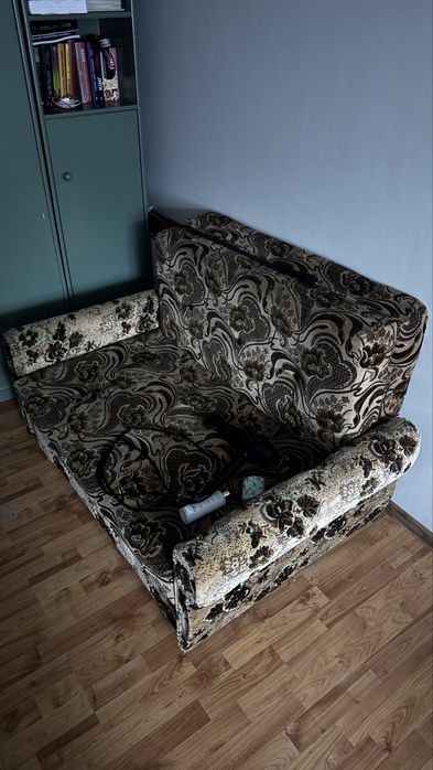 Диван мініатюрний 1,3м х 1м