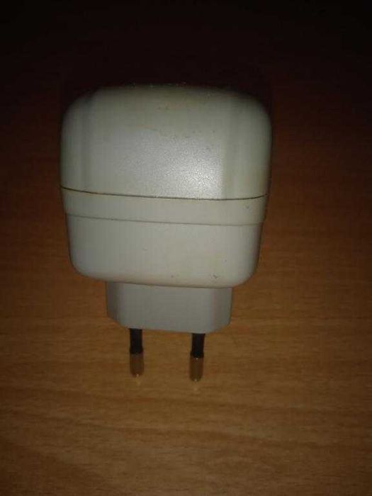 Зарядное устройство для аккумуляторных батареек зарядка