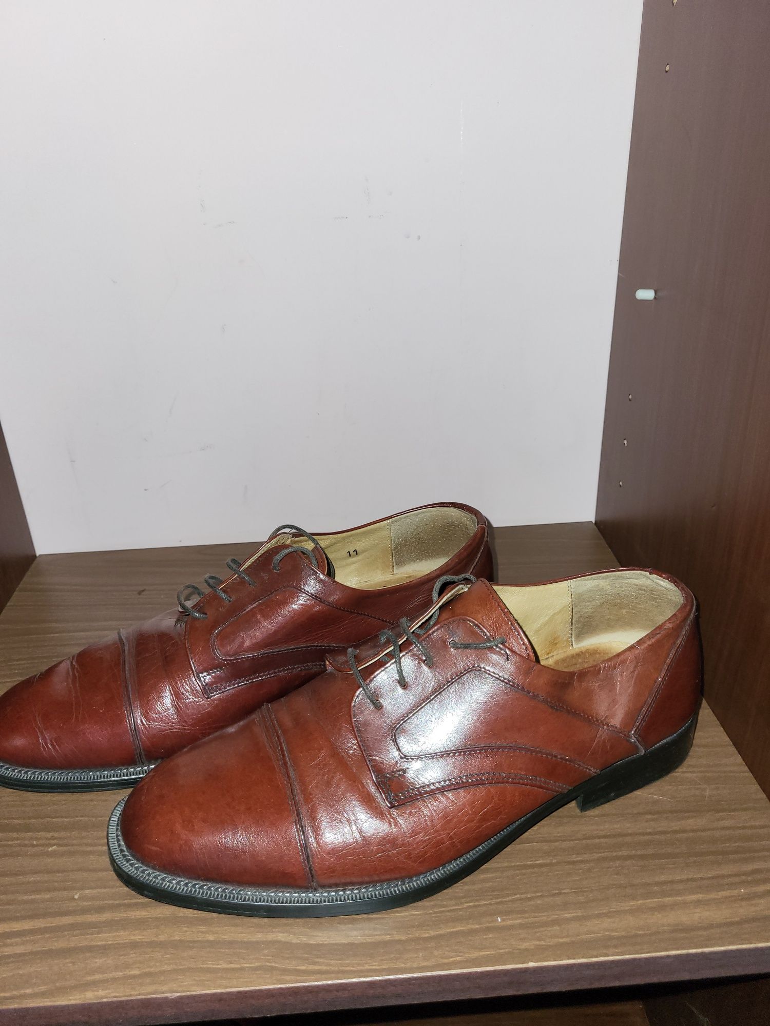 Męski buty eleganckie Gino Rossi skórzane r. 43