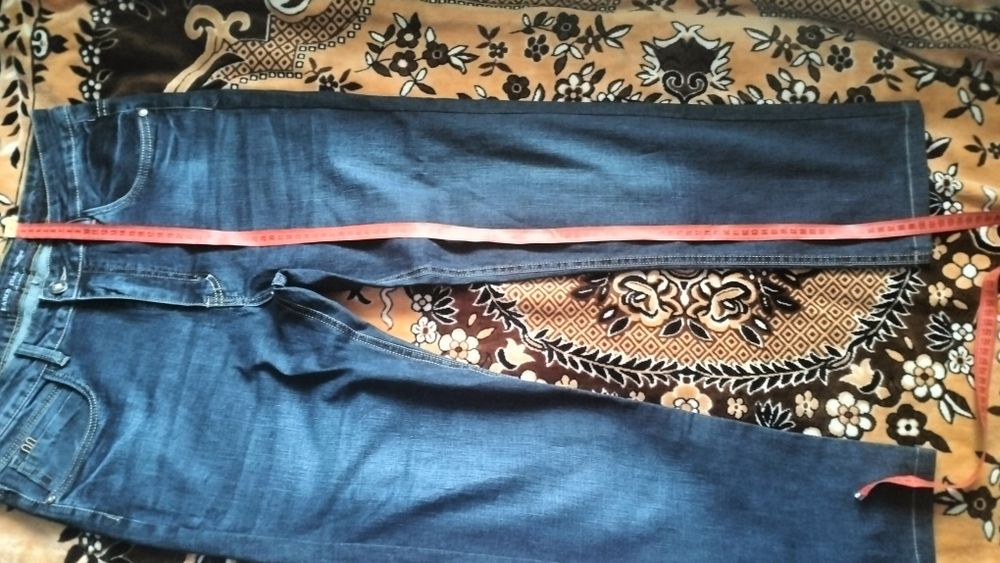 Чоловічі джинси, сорочки