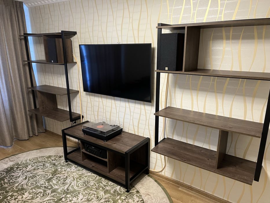 Полки из метала и ДСП