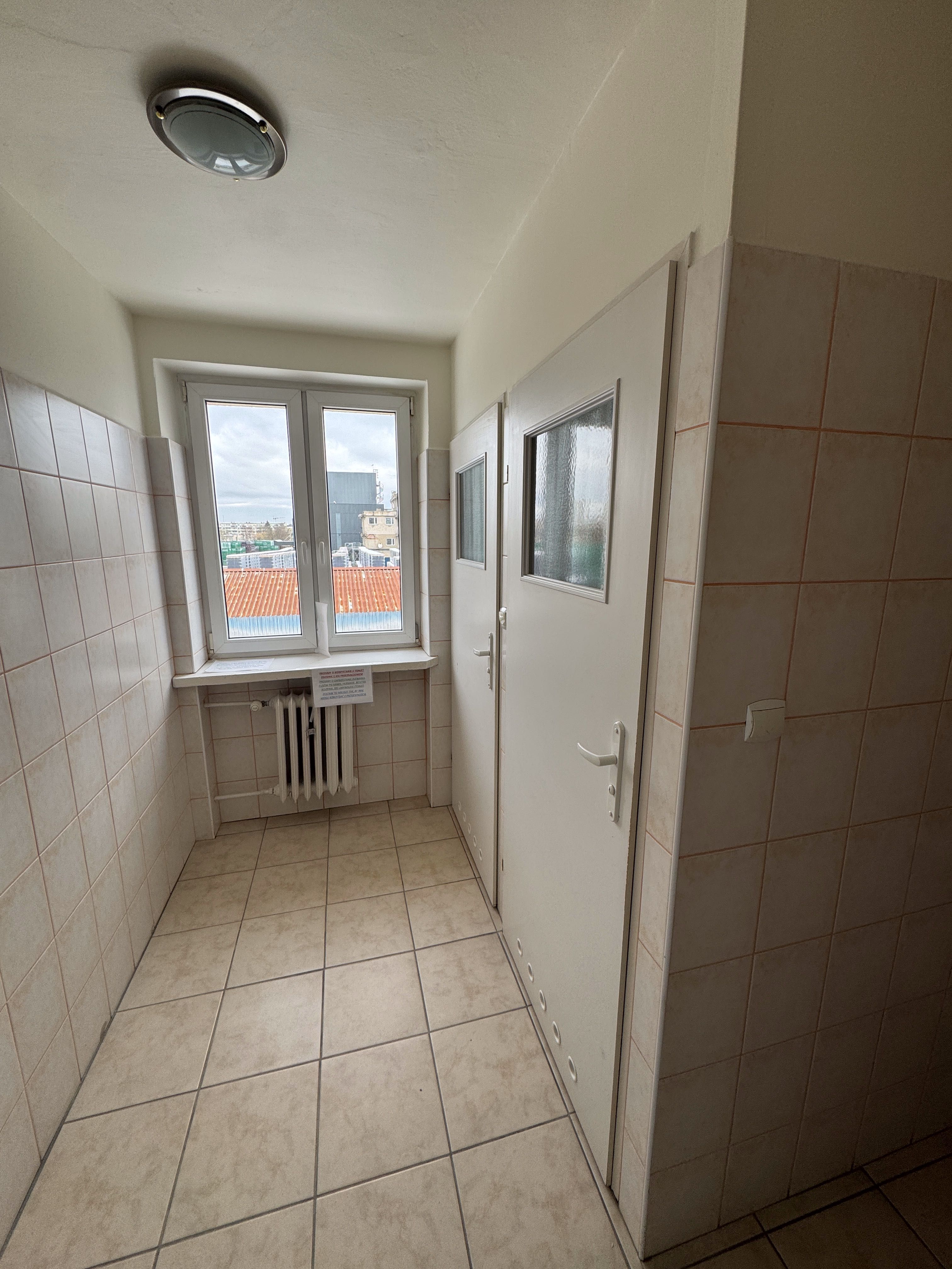 Biuro 40,5m2 na Pomorzanach. ŚWIETNA CENA