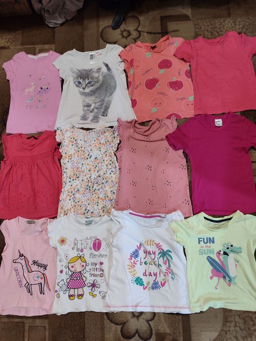 Футболки для дівчинки, розмір 110, 116