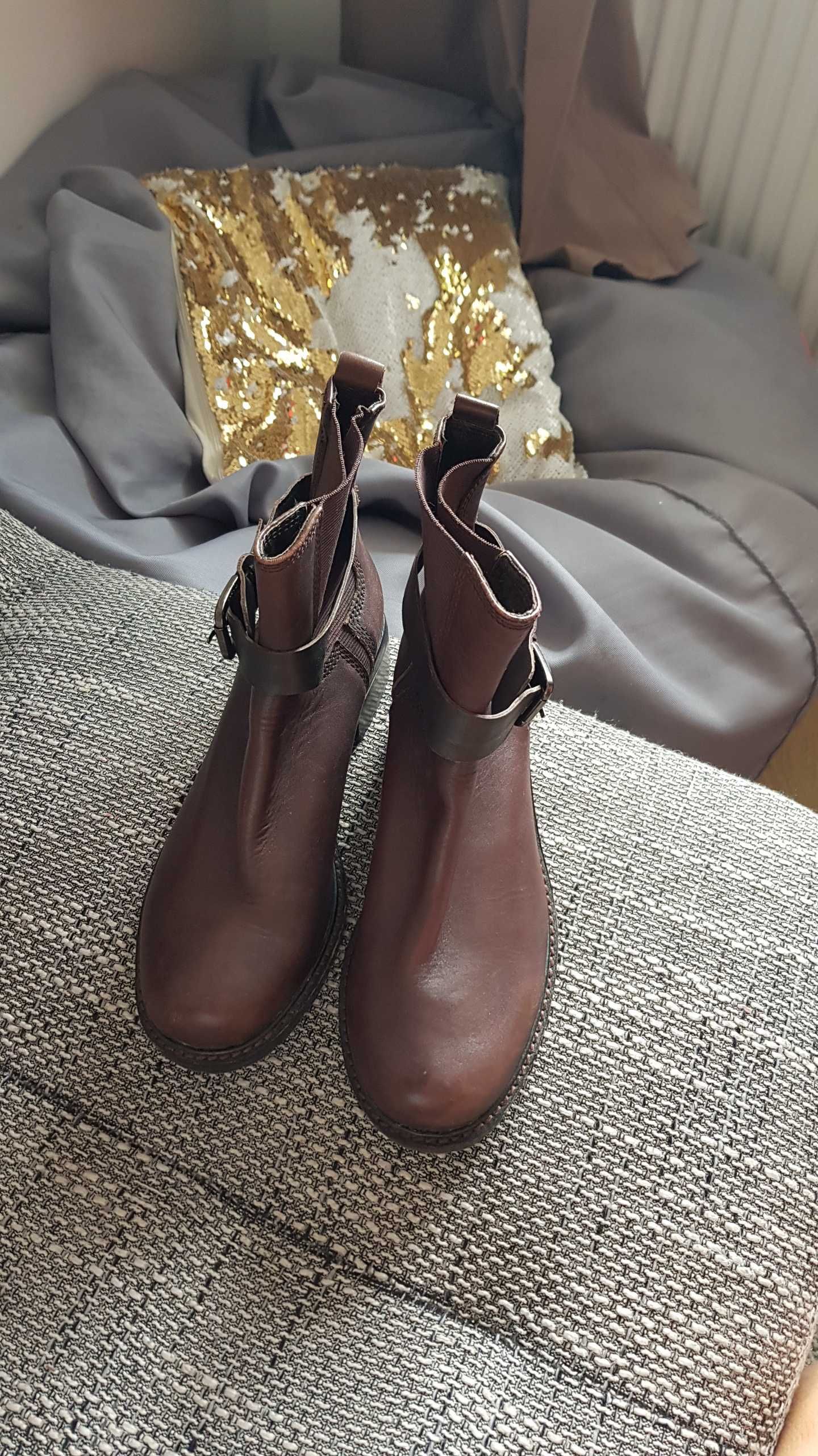 Buty skórzane botki  sztyblety kozaki