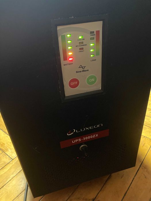 трансформаторний інвертор ДБЖ ИБП UPS Luxeon 48V 2кВт низкочастотний