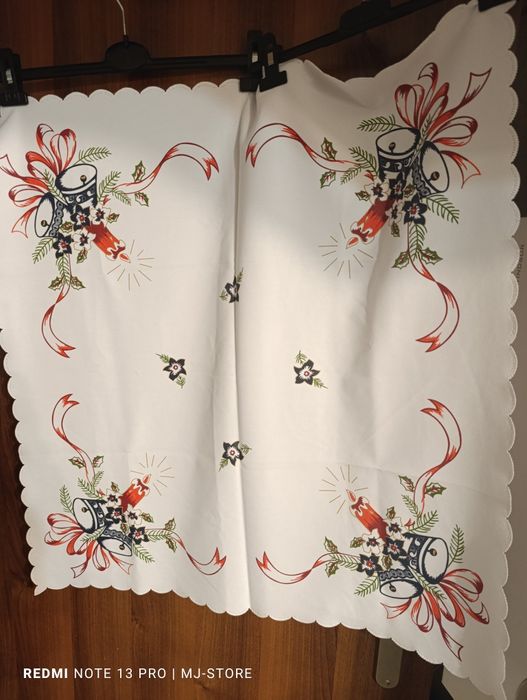 Świąteczny obrus serweta