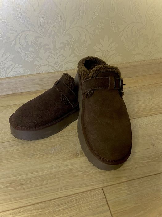 Угги коричневі короткі